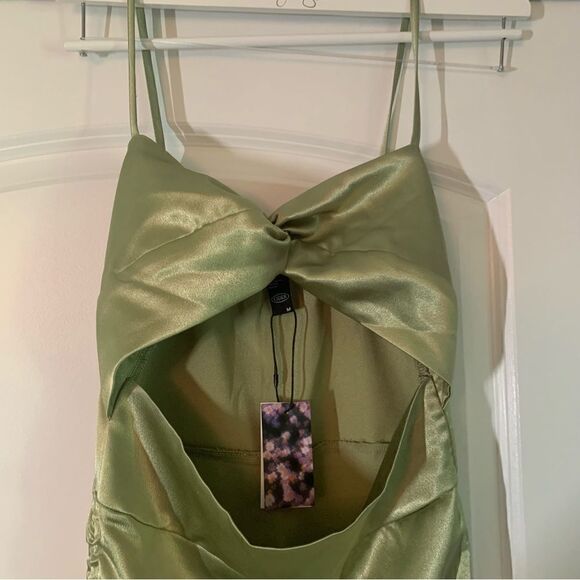 Cider Green Ruched Satin Midi Dress NWT - Picture 2 of 6
